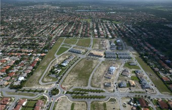 Aerial Views of the Beautiful Venetian Parc Location